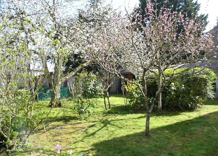 Maison Independante Avec Jardin Clos Au Coeur Du Perigord - Fr-1-616-42 * 勒比松德卡多恩