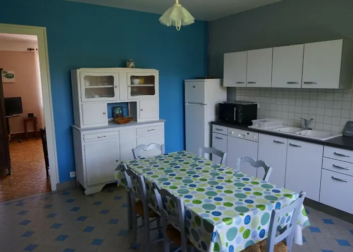 Maison Independante Avec Jardin Clos Au Coeur Du Perigord - Fr-1-616-42 度假居